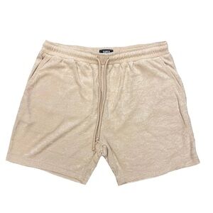 Soft Cream colored Shorts 🔥